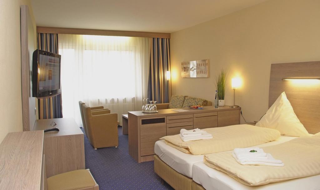 Hotel Buegener โกรเนา ห้อง รูปภาพ